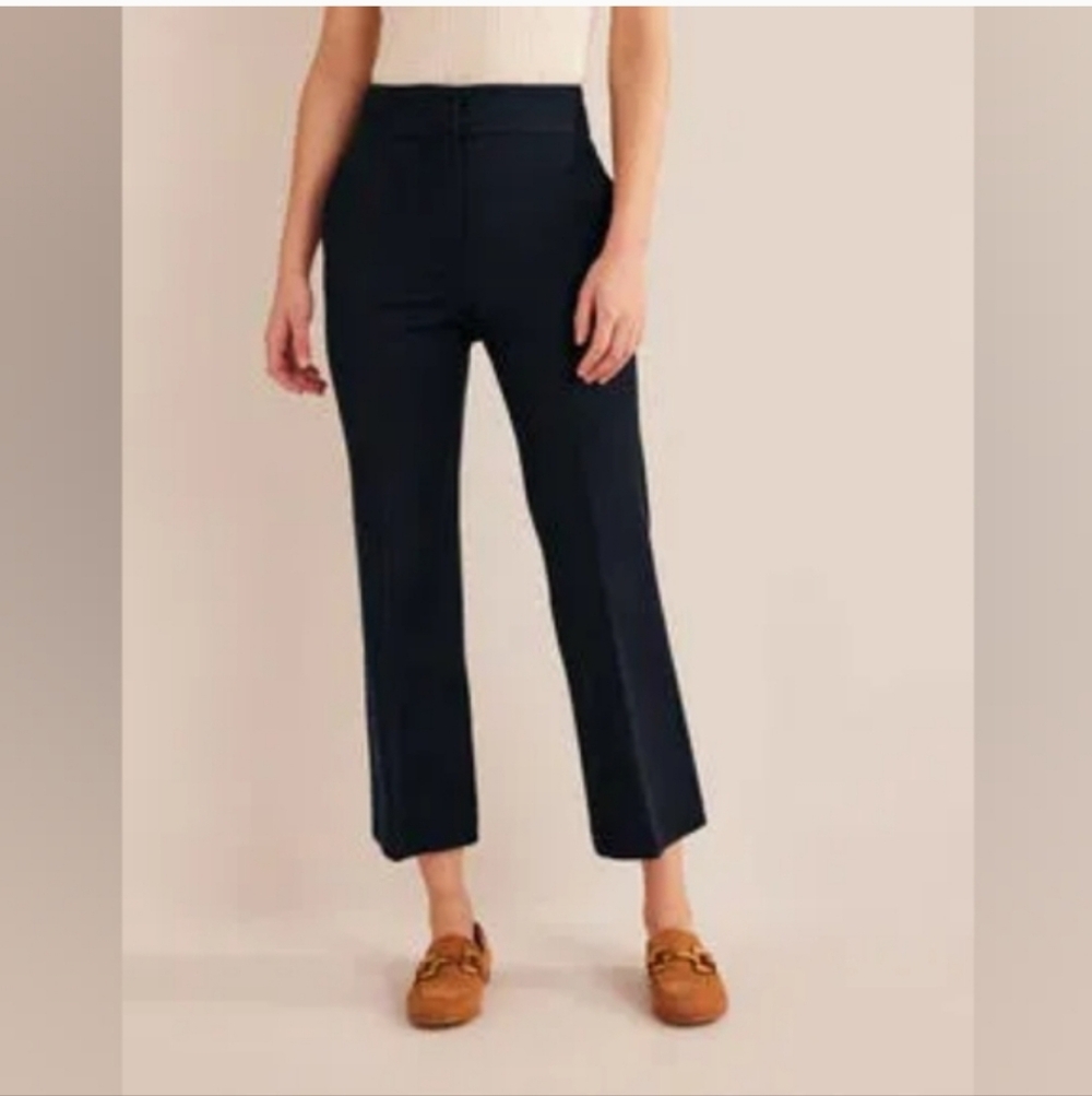 Boden Bi-Stretch Cropped Flare Leg Trousers